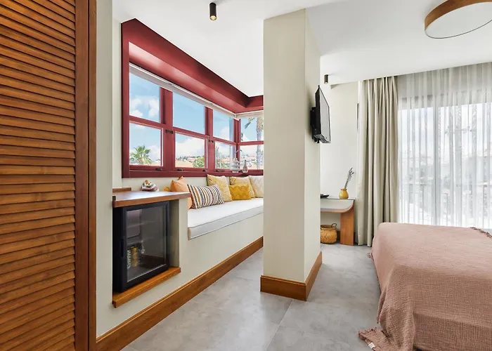 Hotel Meruno Alacati *