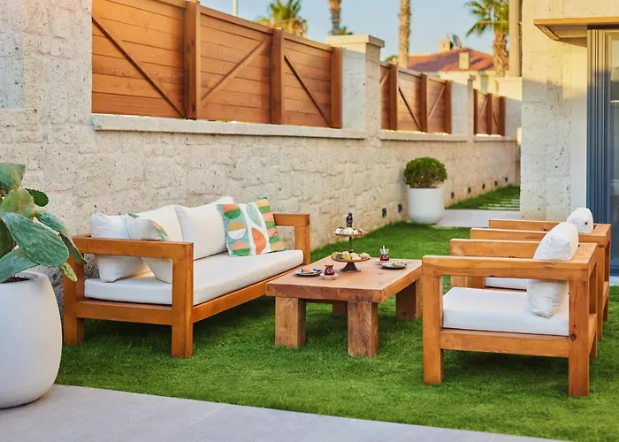 Meruno Alacati Hotel